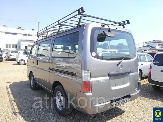 Микроавтобус Nissan Caravan  б/у фото 2