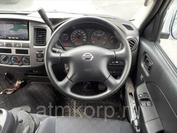 Автофургон Nissan Caravan  б/у фото 3