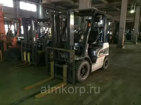 Вилочный погрузчик Nissan KDN-NY1F2  б/у