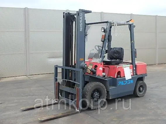 Вилочный погрузчик Nissan FJ02M25  б/у