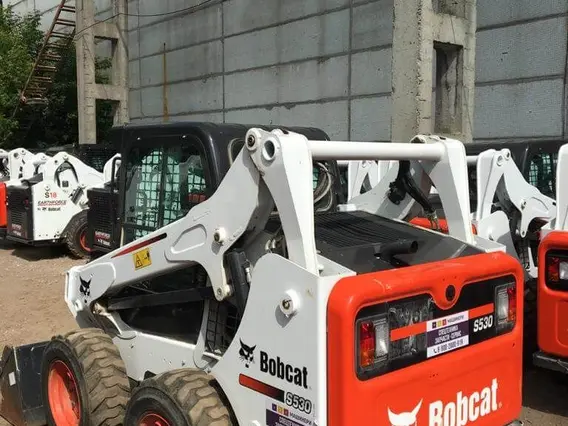 Фронтальный погрузчик Bobcat 530 2019 года б/у