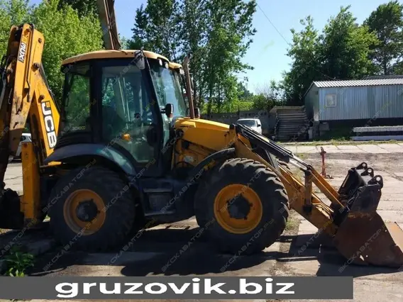 Экскаватор-погрузчик JCB 3CX 2011 года б/у