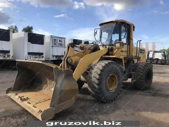Фронтальный погрузчик Komatsu WA 2008 года б/у