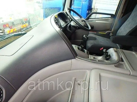 Автофургон Nissan UD  б/у фото 4