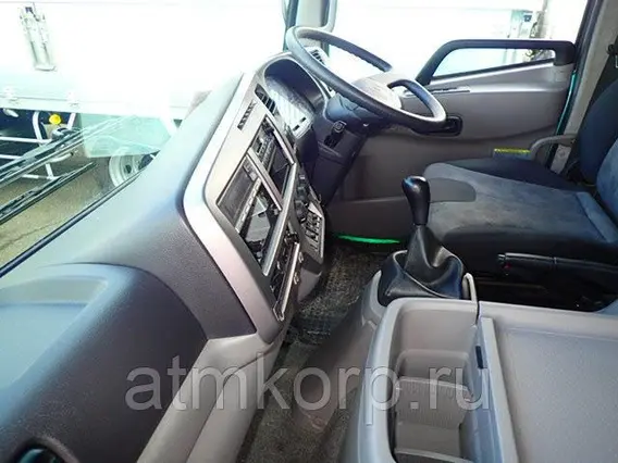 Автофургон Nissan UD  б/у фото 4