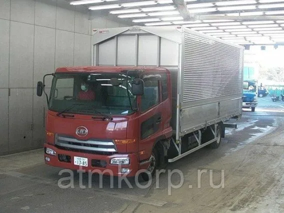 Автофургон Nissan UD  б/у