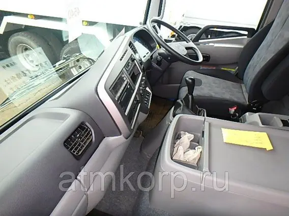 Бортовой Nissan UD б/у фото 4