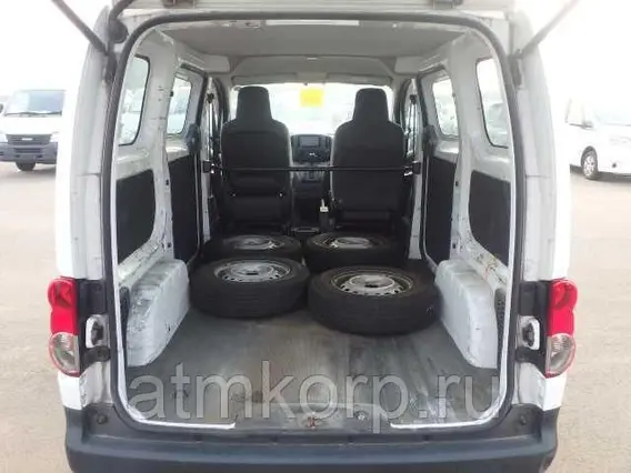 Микроавтобус Nissan NV200  б/у фото 2