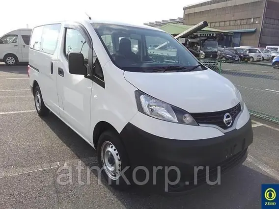 Микроавтобус Nissan 200 б/у