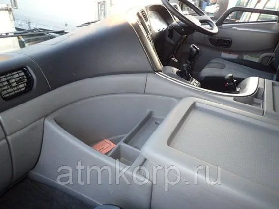 Автофургон Nissan Quon  б/у фото 4