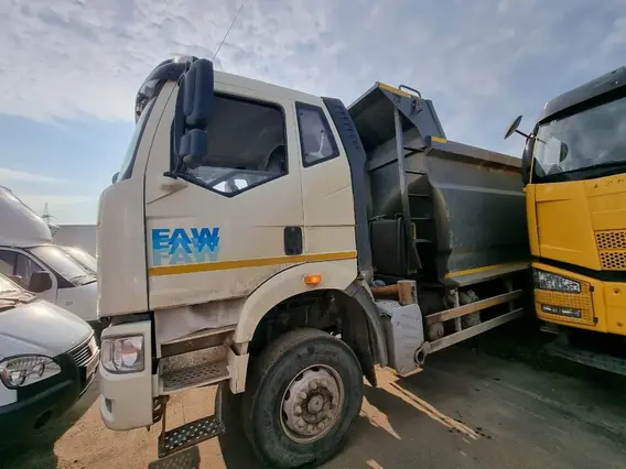 Самосвал FAW J6 2022 года б/у фото 4