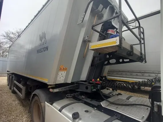 Полуприцеп самосвальный WIELTON NW3A55SD 2023 года б/у