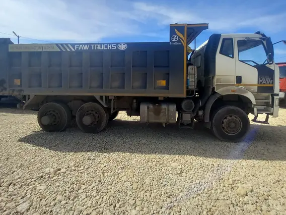 Самосвал FAW J6 2023 года б/у фото 9