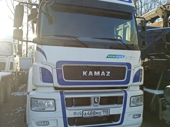 Тягач Камаз 5490 2018 года б/у