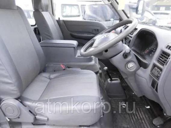 Автофургон Mazda Bongo  б/у фото 3