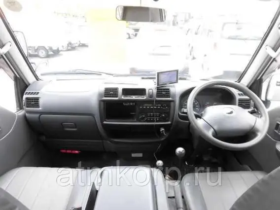 Микроавтобус Mazda Bongo  б/у фото 4