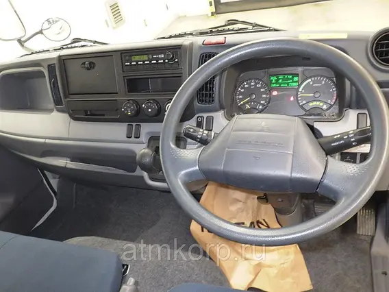 Бортовой Mitsubishi Canter б/у фото 5