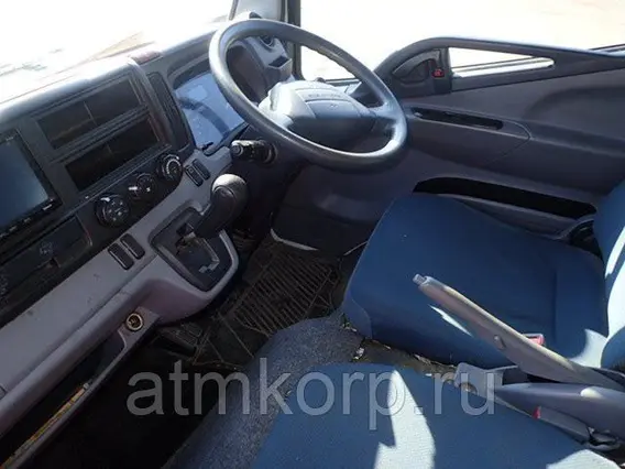 Тентованный грузовик Mitsubishi Canter б/у фото 4