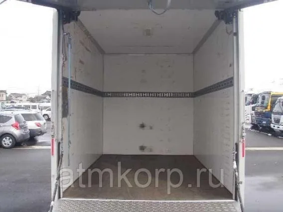Автофургон Mitsubishi Canter  б/у фото 3