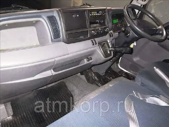 Бортовой Mitsubishi Canter б/у фото 3