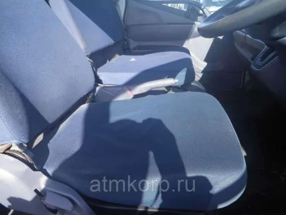 Автофургон Mitsubishi Canter  б/у фото 9