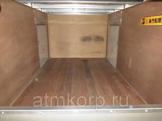 Изотермический фургон Mitsubishi Canter б/у фото 6