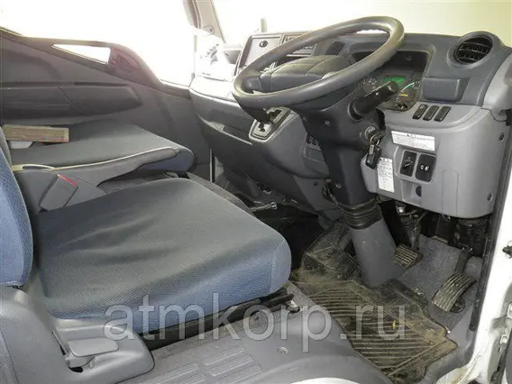 Бортовой Mitsubishi Canter  б/у фото 4