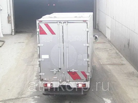 Автофургон Mitsubishi Canter  б/у фото 3