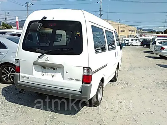 Микроавтобус Mitsubishi DELICA  б/у фото 3