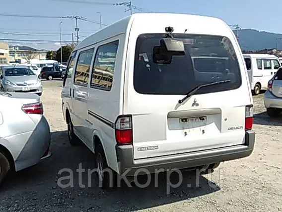 Микроавтобус Mitsubishi DELICA  б/у фото 5