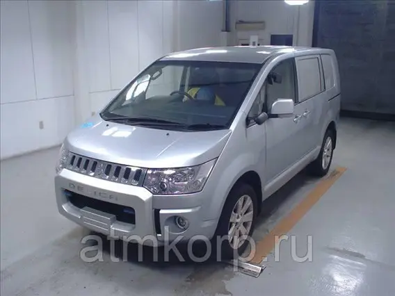 Микроавтобус Mitsubishi DELICA  б/у фото 2