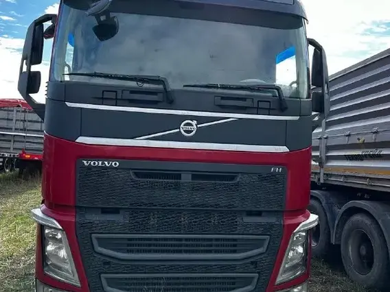 Седельный тягач Volvo FH 2017 года б/у фото 3