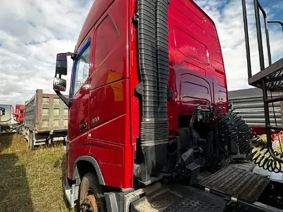 Седельный тягач Volvo FH 2017 года б/у фото 5