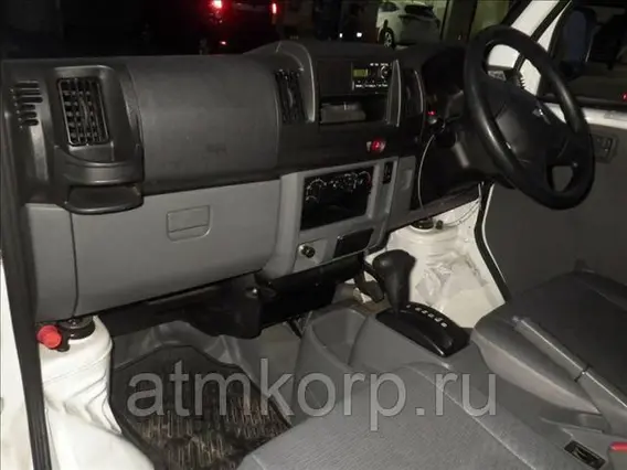 Микроавтобус Mitsubishi MINICAB б/у фото 5
