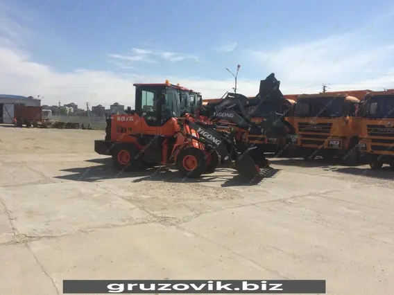 Фронтальный погрузчик Yigong ZL18 2018 года б/у