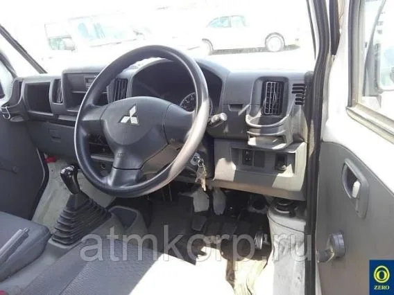 Автофургон Mitsubishi MINICAB  б/у фото 5