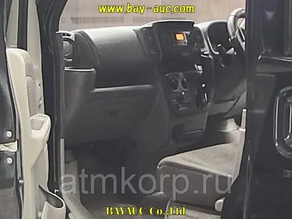 Микроавтобус Mitsubishi MINICAB  б/у фото 6
