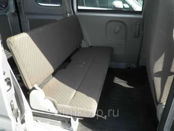 Микроавтобус Mitsubishi MINICAB б/у фото 9