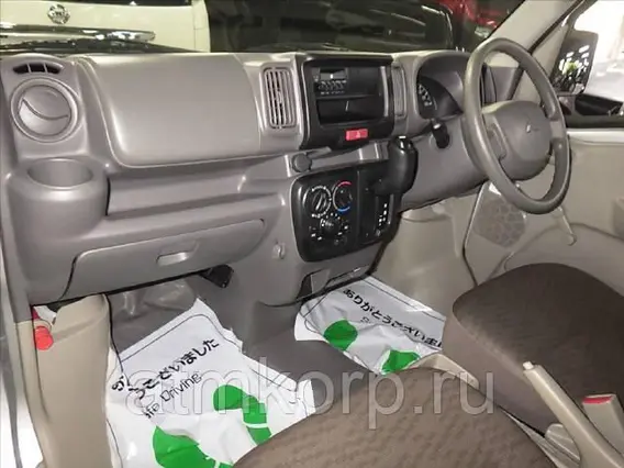 Микроавтобус Mitsubishi MINICAB б/у фото 3