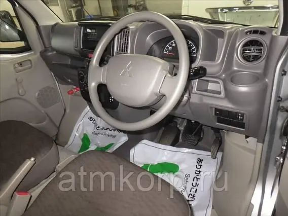 Микроавтобус Mitsubishi MINICAB б/у фото 4
