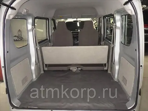 Микроавтобус Mitsubishi MINICAB б/у фото 6