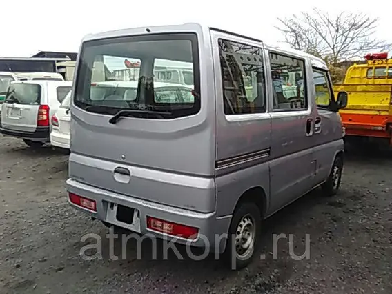 Микроавтобус Mitsubishi MINICAB б/у фото 3
