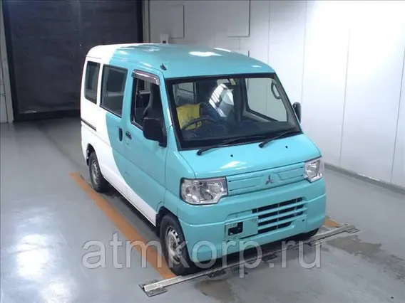 Микроавтобус Mitsubishi MINICAB б/у