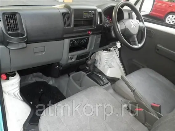 Микроавтобус Mitsubishi MINICAB б/у фото 5