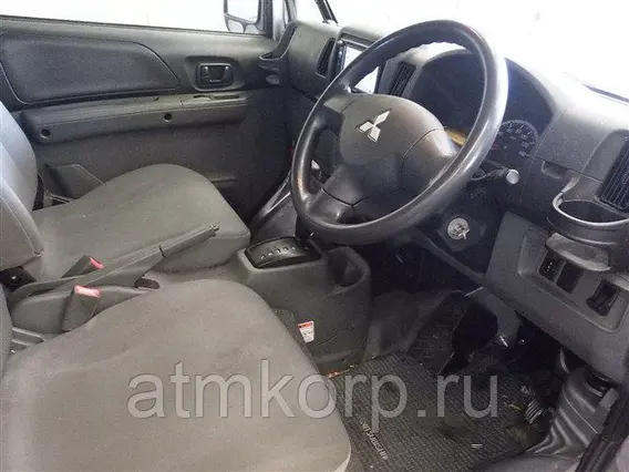 Микроавтобус Mitsubishi MINICAB  б/у фото 4