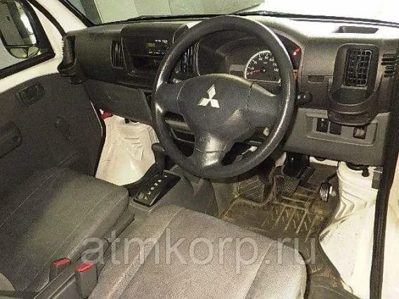 Автофургон Mitsubishi MINICAB  б/у фото 3