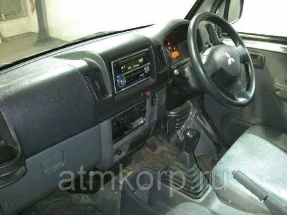 Автофургон Mitsubishi MINICAB  б/у фото 3