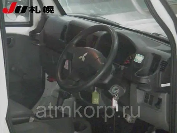 Микроавтобус Mitsubishi MINICAB б/у фото 3
