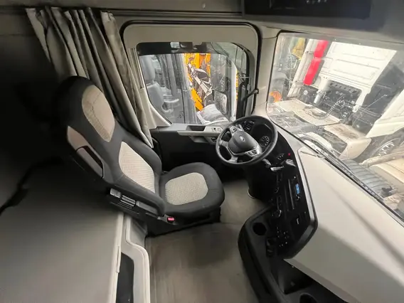 Седельный тягач Ford F-Max 2023 года б/у фото 5