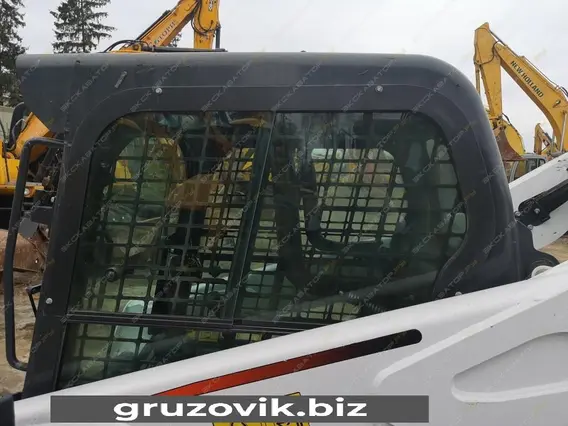 Фронтальный погрузчик Bobcat S650 2018 года б/у